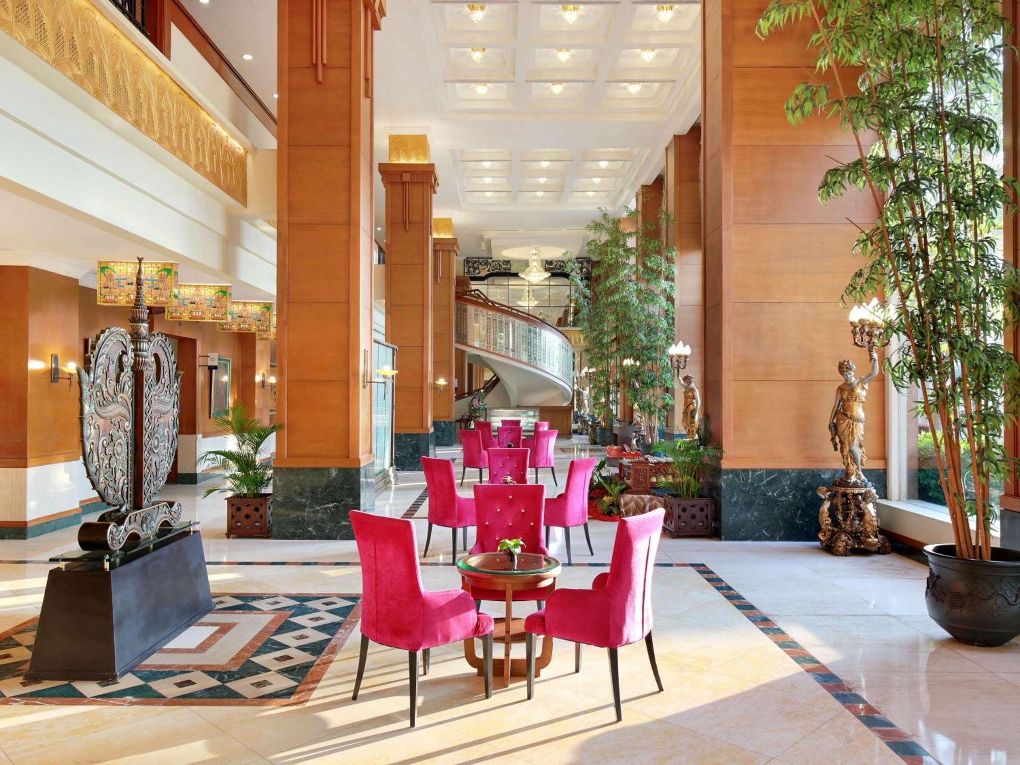 Novotel Solo Εξωτερικό φωτογραφία